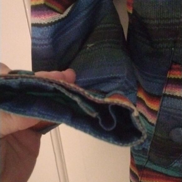 DC   - Picture 4 of 10